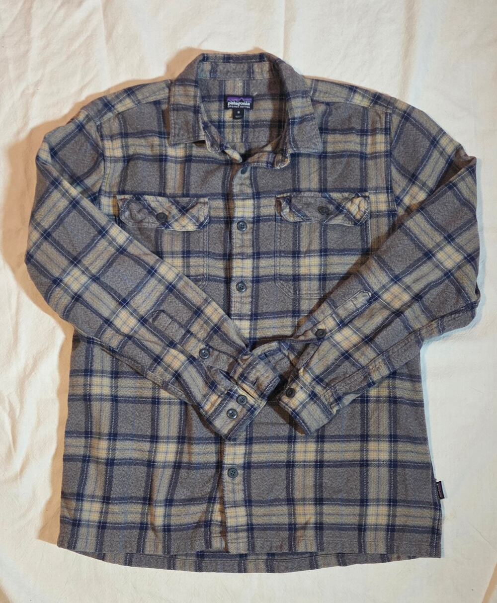 Patagonia Organic Cotton Fjord Flannel | Men's Medium | Gray Blue Plaid